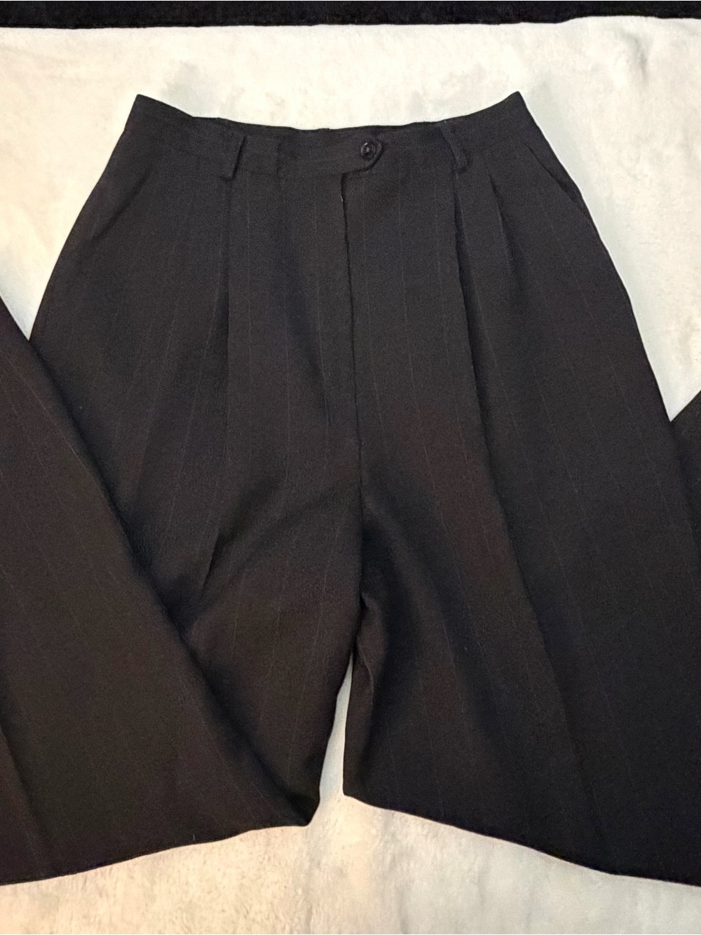 Ralph Lauren Women's Black Pinstripe Pleated Trousers